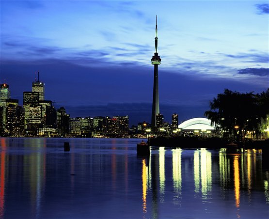 CNTowerSkyline.jpg