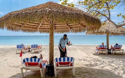 JAMAICA Adults only escape