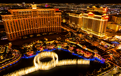Luxury Las Vegas Wedding & An Oceanfront Hawaii Honeymoon
