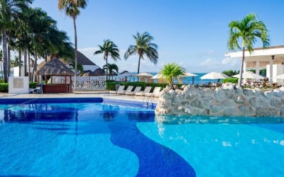 Legacy Teams - See Spain in Mexico + Cancun