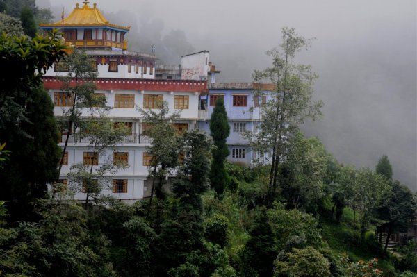 Kolkata Darjeeling and Sikkim Panorama Monastery in Sikkim_38503399.jpg