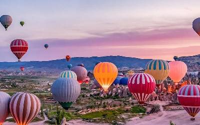 Morocco Uncovered: From Souks to Sunrises