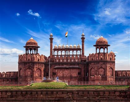 In the footsteps of Yeti Red Fort (Lal Qila) Delhi (Custom).jpg
