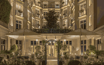 Timeless Luxury: Ritz Paris & London Timeless Luxury: Ritz Paris & London