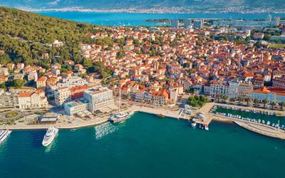 The Vintage Adriatic: A Connoisseur's Journey through Croatia's Vineyards