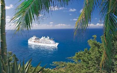 Ultra-Luxury Awaits: Island Hop from Bali to Western Australia