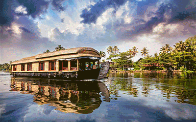 Kerala Culture, Nature, Backwaters and Beach Kerala Culture, Nature, Backwaters and Beach