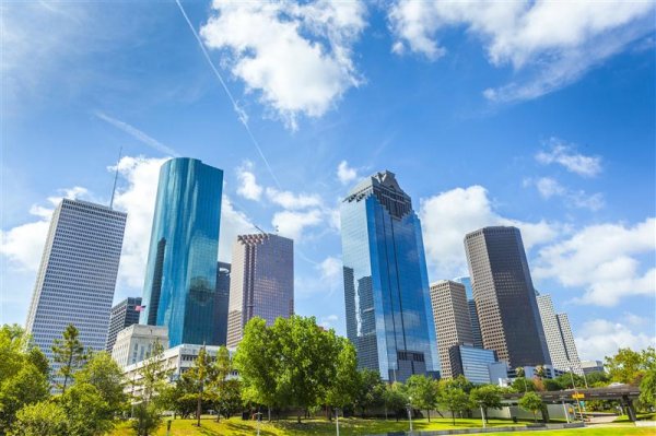 Lone Star Trail houston skyline (Medium).jpg