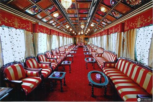 Palace On Wheels image001 (Custom).jpg