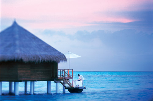 Maldives maldives-deluxe-lagoon-villa.jpg