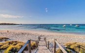 Australia's-Ningaloo-Great-Barrier-Reef-Explorer_pk35369_1.jpg