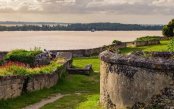 Bonjour-Bordeaux-Chateaux-Wineries-Charming-Villages_pk35160_1.jpg
