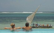 Voyager-Beach-Resort_pk29048_1.gif